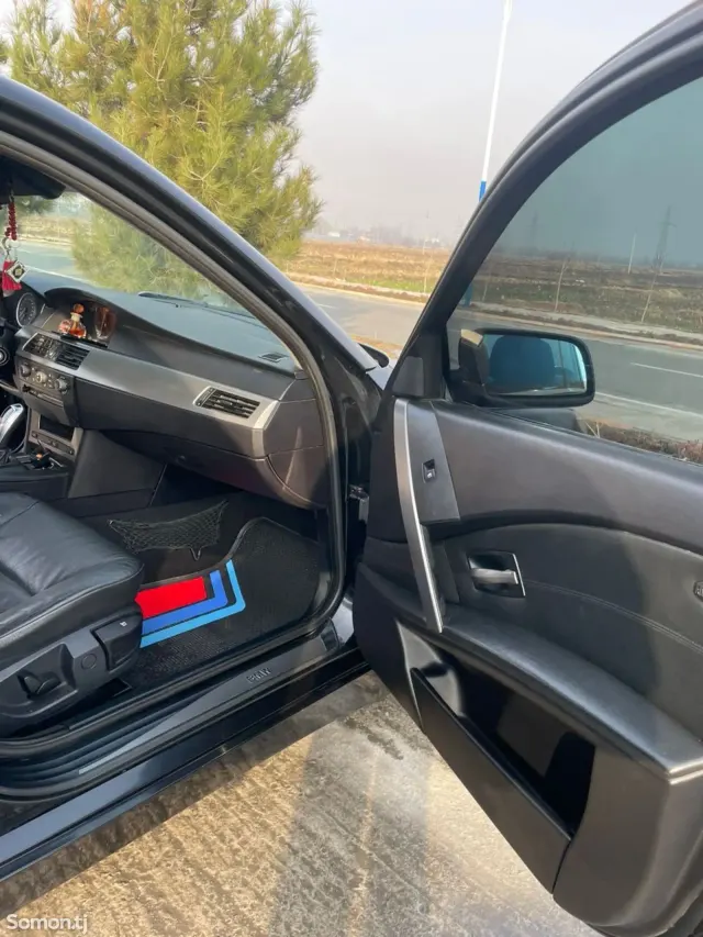 BMW 5 series 2006 · 2.0 AT