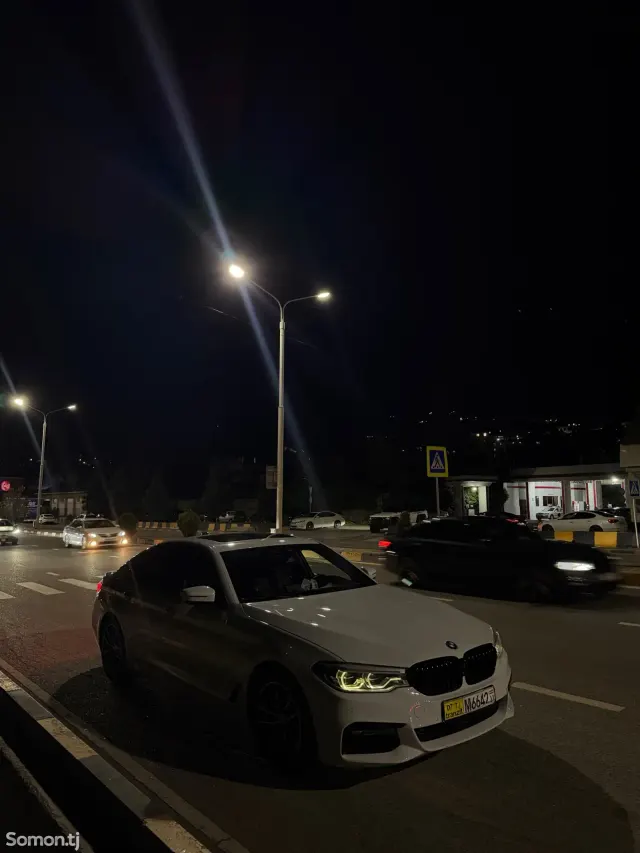 BMW 5 series 2017 · 2.0 AT