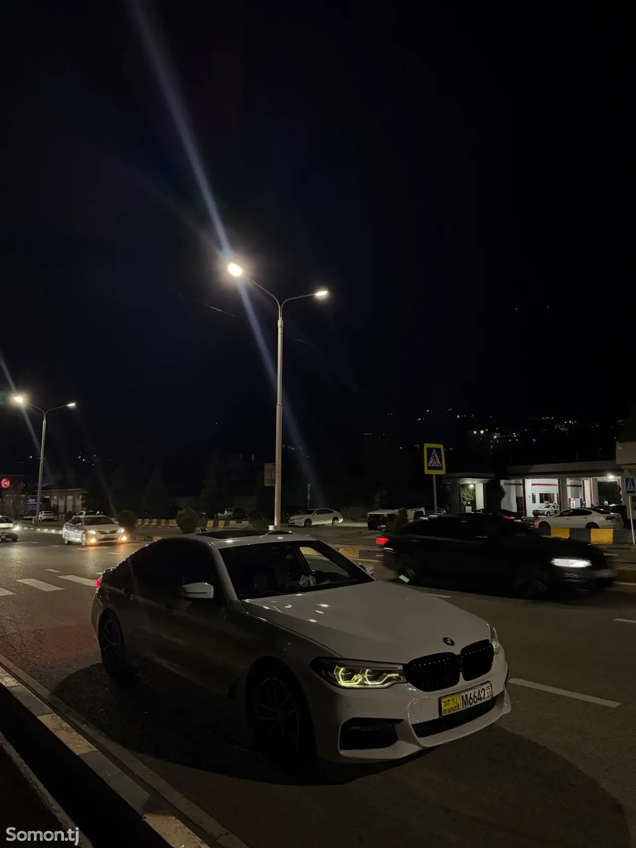 BMW 5 series 2017 · 2.0 AT