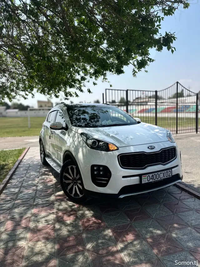 Kia Sportage 2016 · 1.7 AT