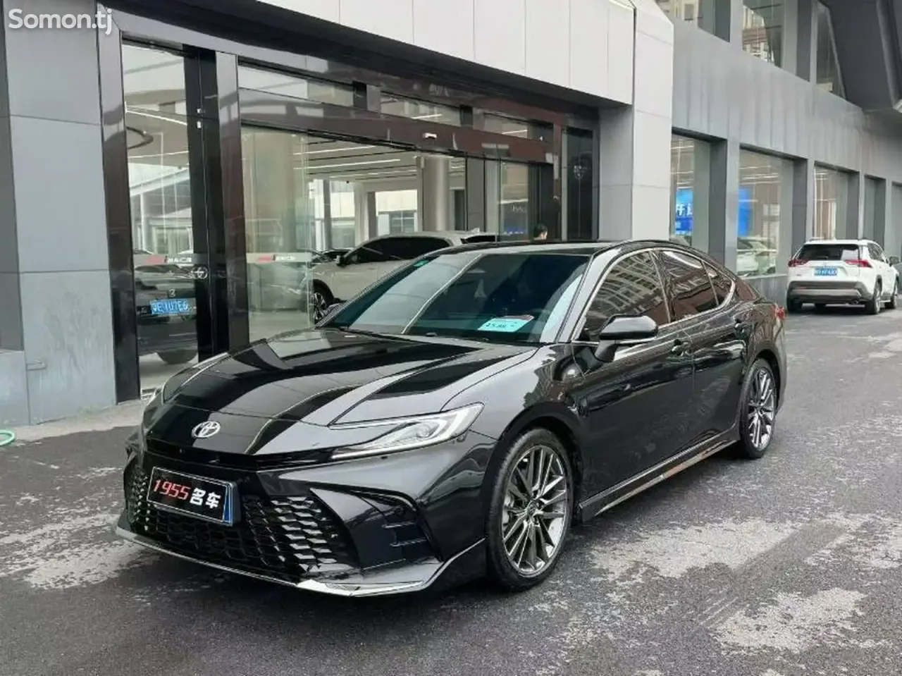 Toyota Camry 2025 · 2.0 AT