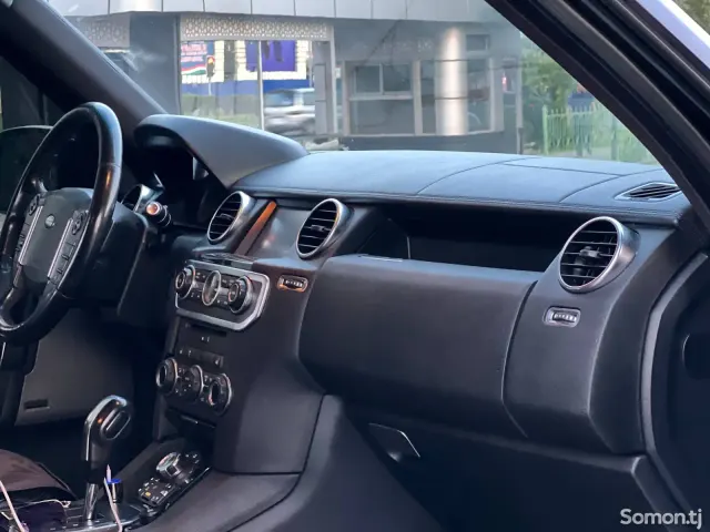 Land Rover Discovery 2014 · 5.0 AT
