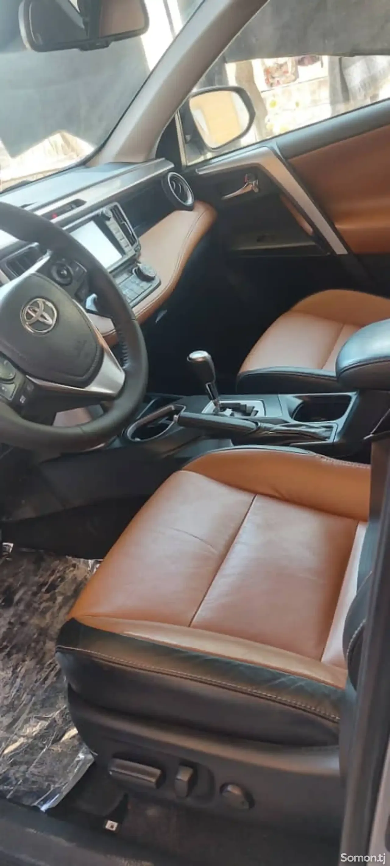 Toyota RAV 4 2017 · 2.5 AT