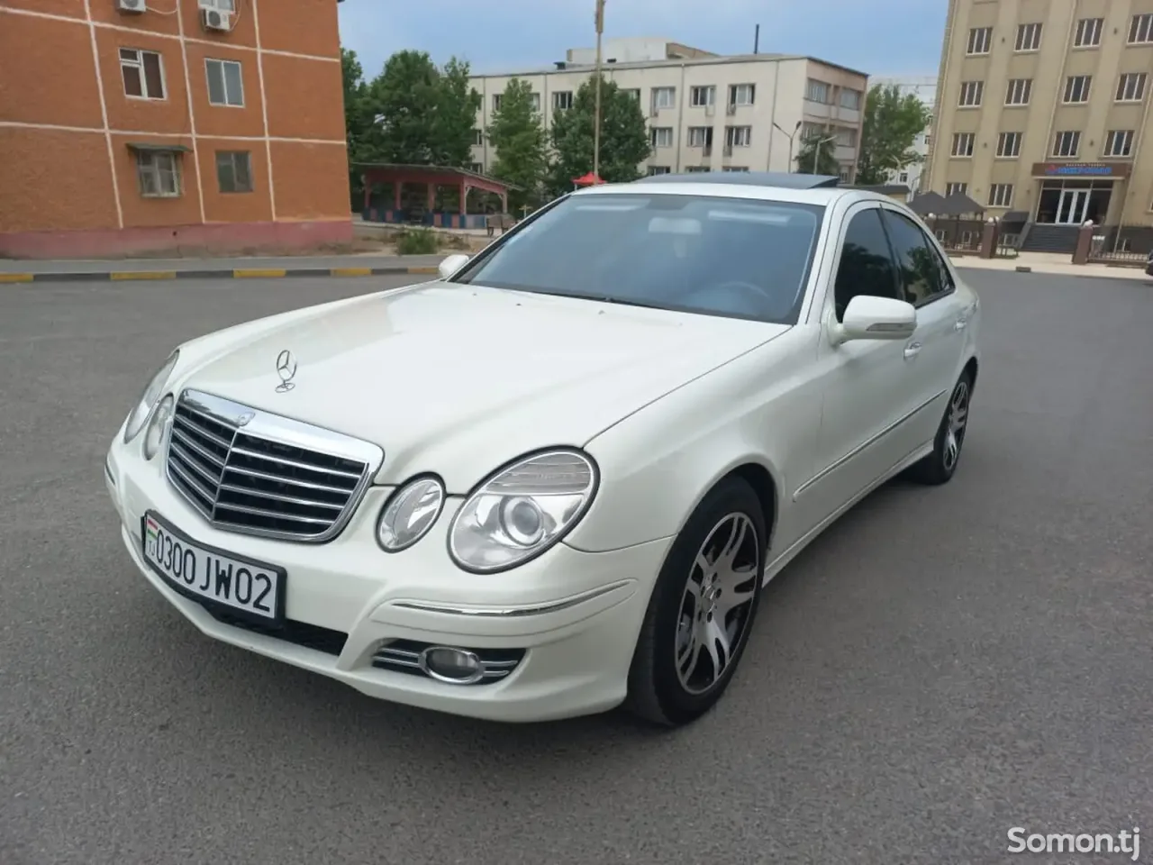Mercedes-Benz E class 2008 · 3.5 AT
