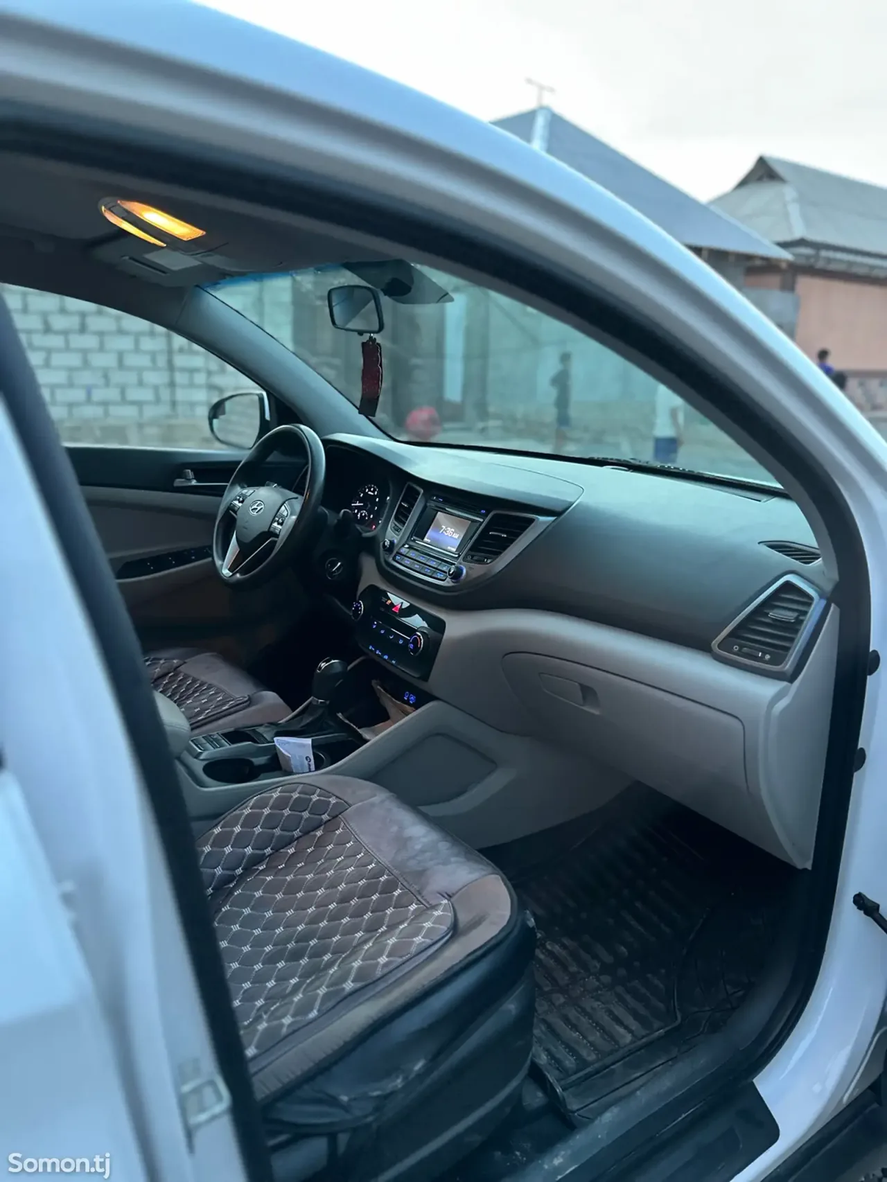 Hyundai Tucson 2017 · 2.0 AT