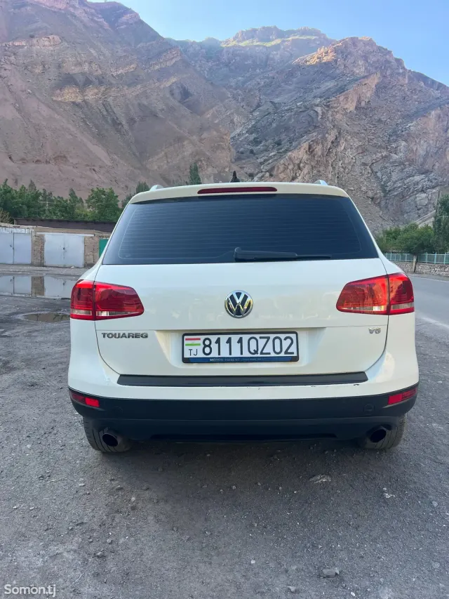 Volkswagen Touareg 2011 · 3.6 AT