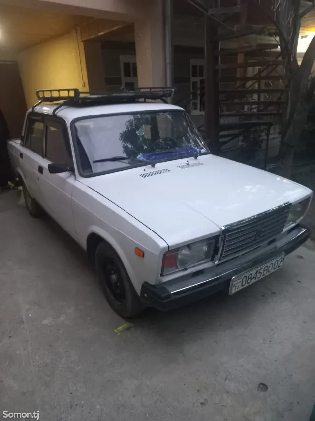 Lada (ВАЗ) 2107 2004 · 1.5 MT