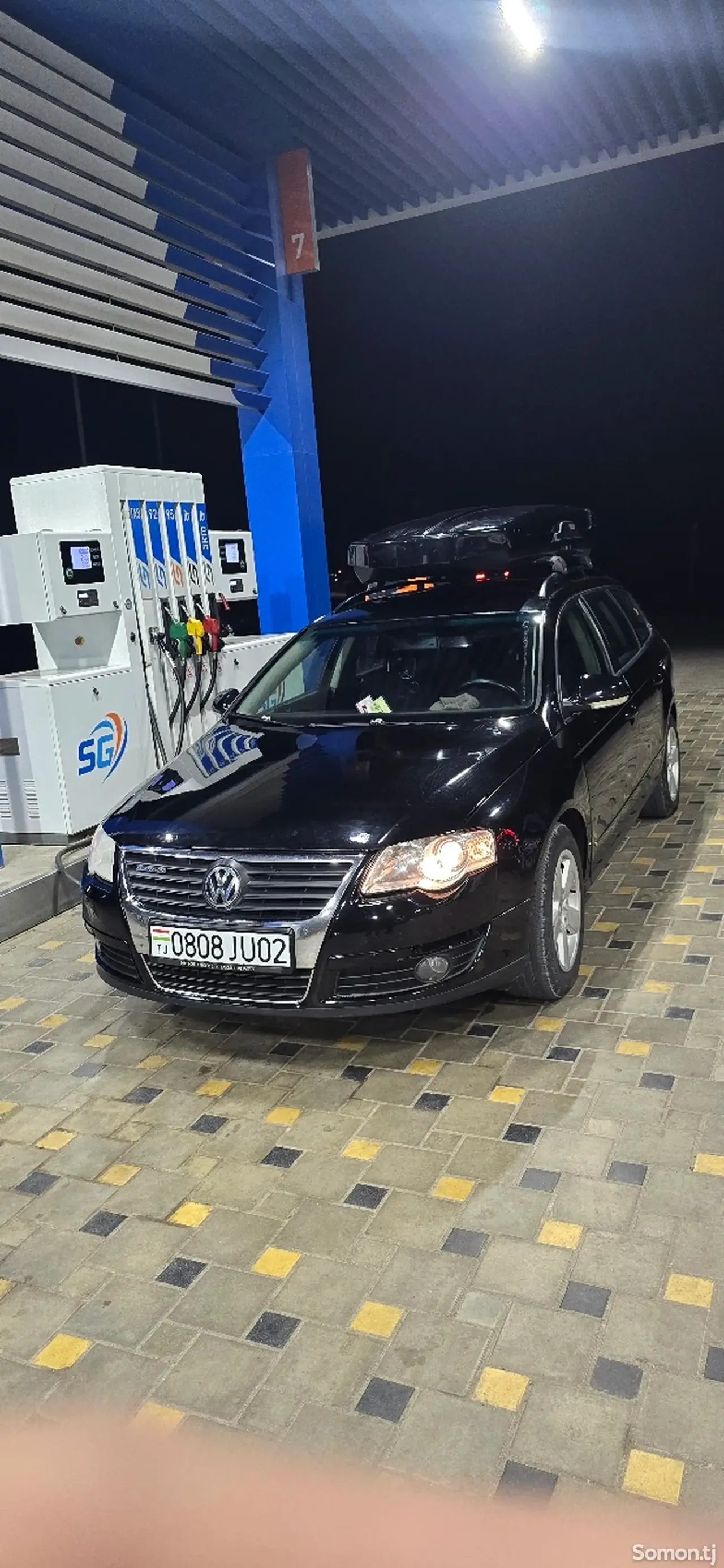 Volkswagen Passat 2008 · 1.9 MT