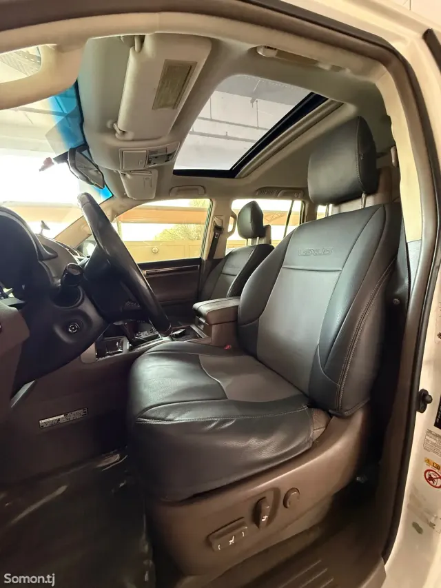 Lexus GX series 2014 · 4.6 AT