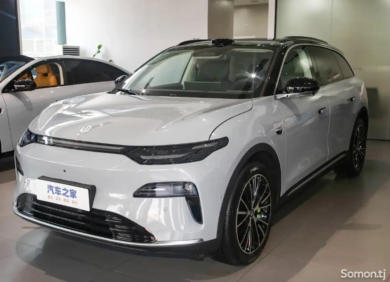 Leapmotor C11 2025 · AT