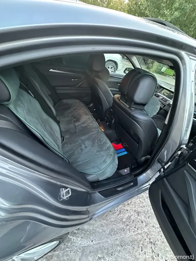 BMW 5 series 2014 · 2.0 AT