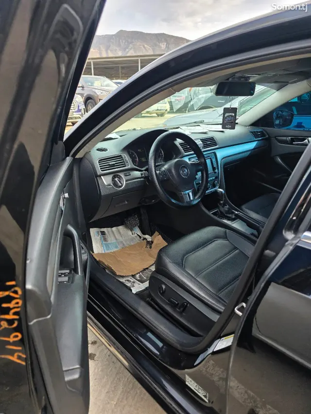 Volkswagen Passat 2015 · 1.8 AT