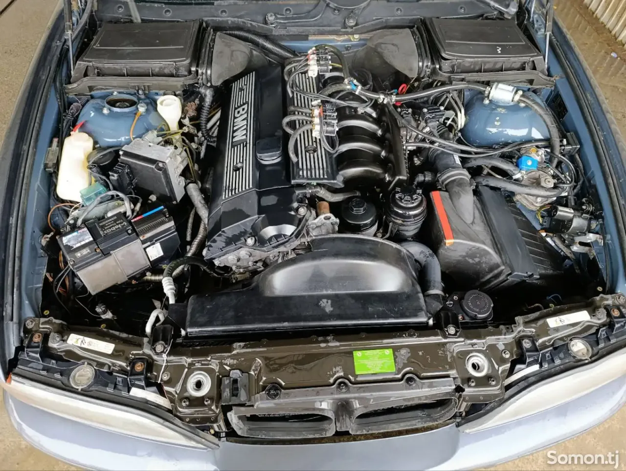 BMW 5 series 1997 · 2.0 MT
