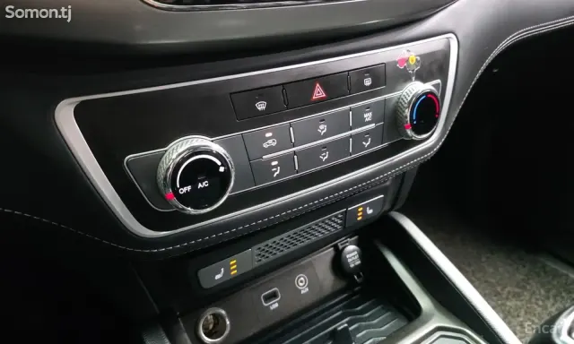 Ssang Yong Rexton 2018 · 2.2 AT