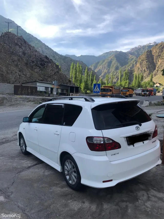 Toyota Ipsum 2006 · 2.4 AT