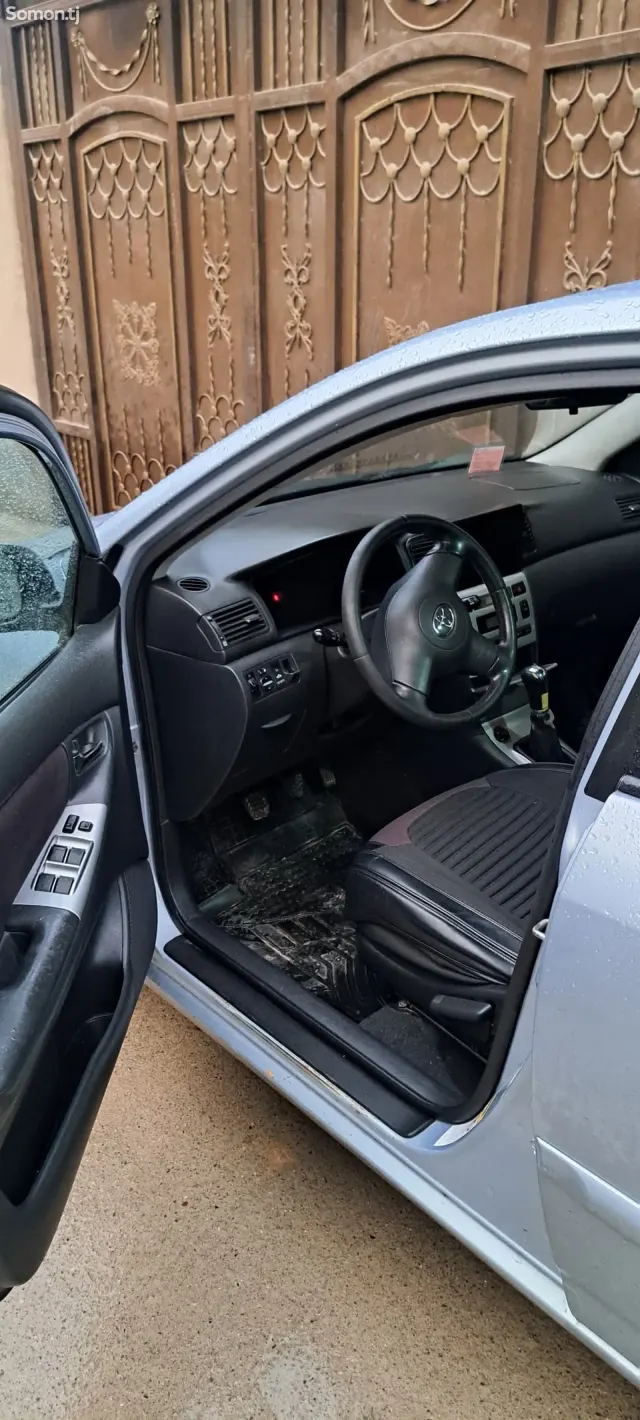 Toyota Corolla 2006 · 1.4 MT