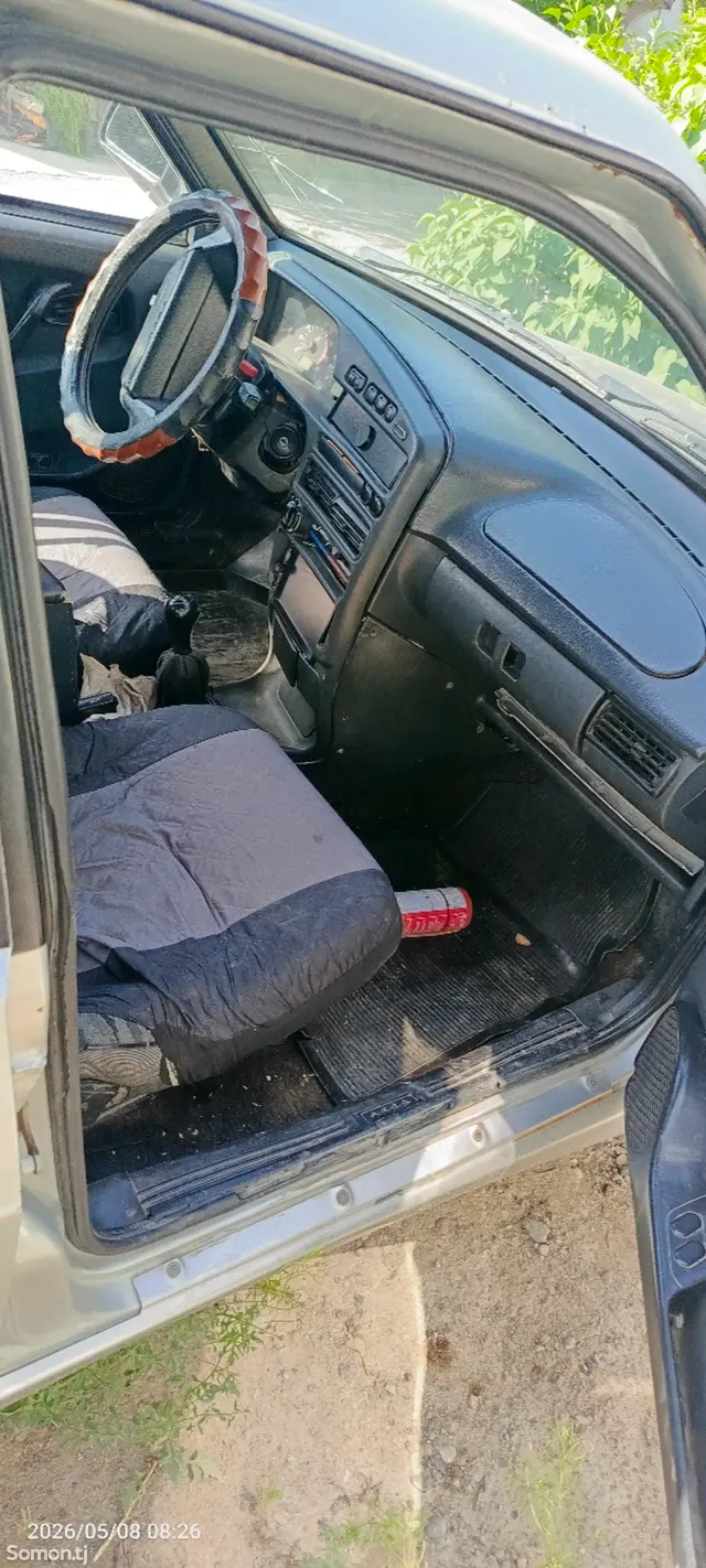 Lada (ВАЗ) 2114 1993 · 1.5 MT