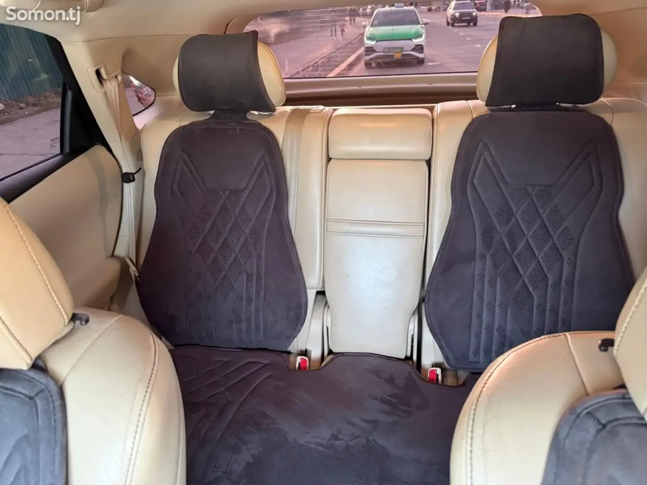 Lexus RX series 2013 · 3.5 AT