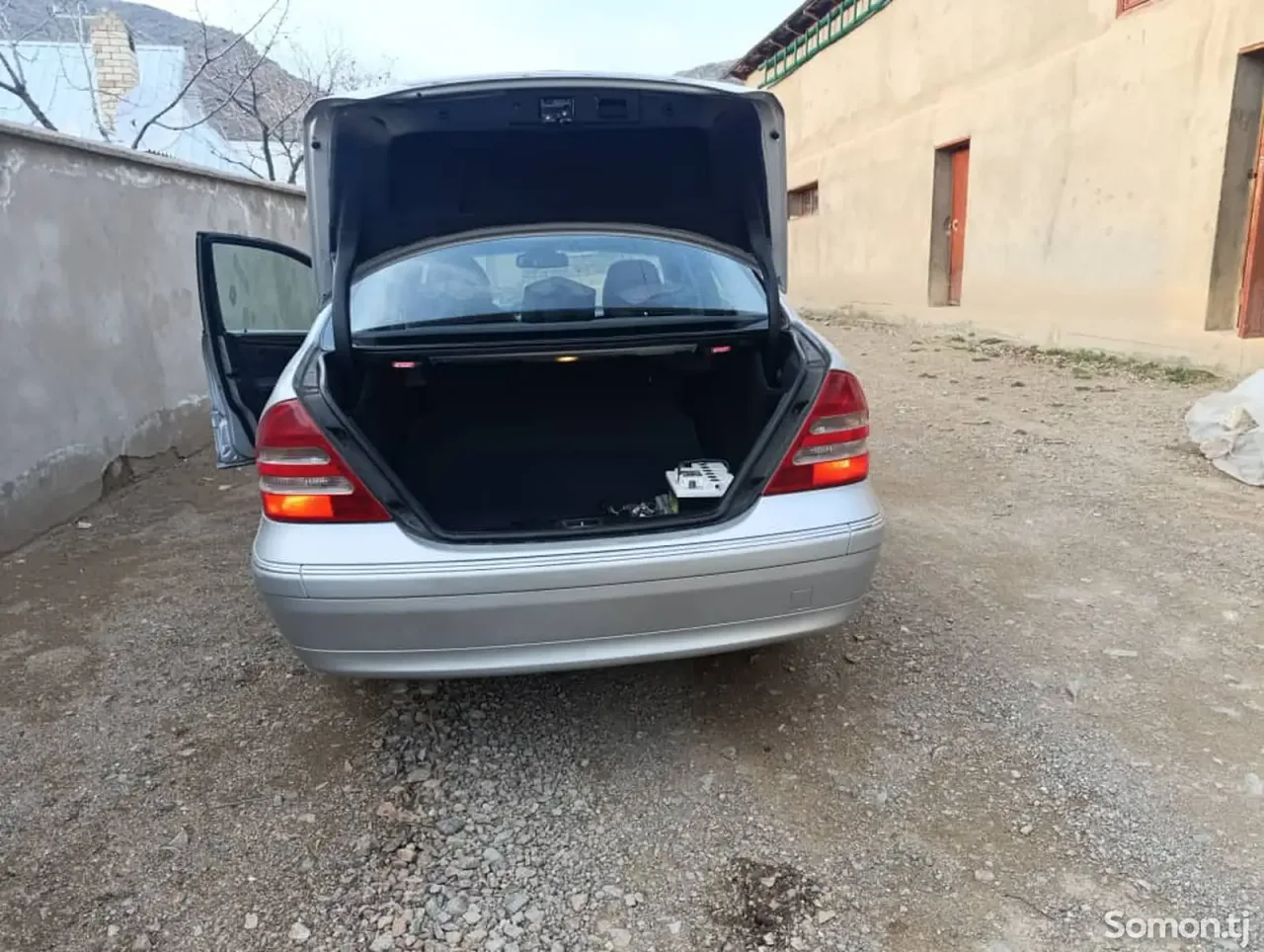 Mercedes-Benz C class 2000 · 1.8 AT