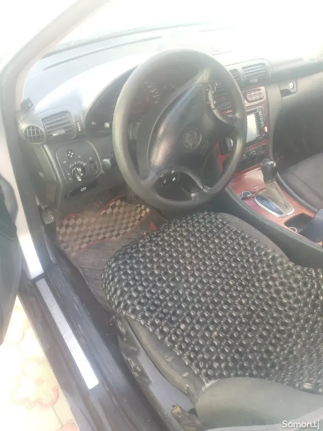 Mercedes-Benz C class 2000 · 2.0 AT