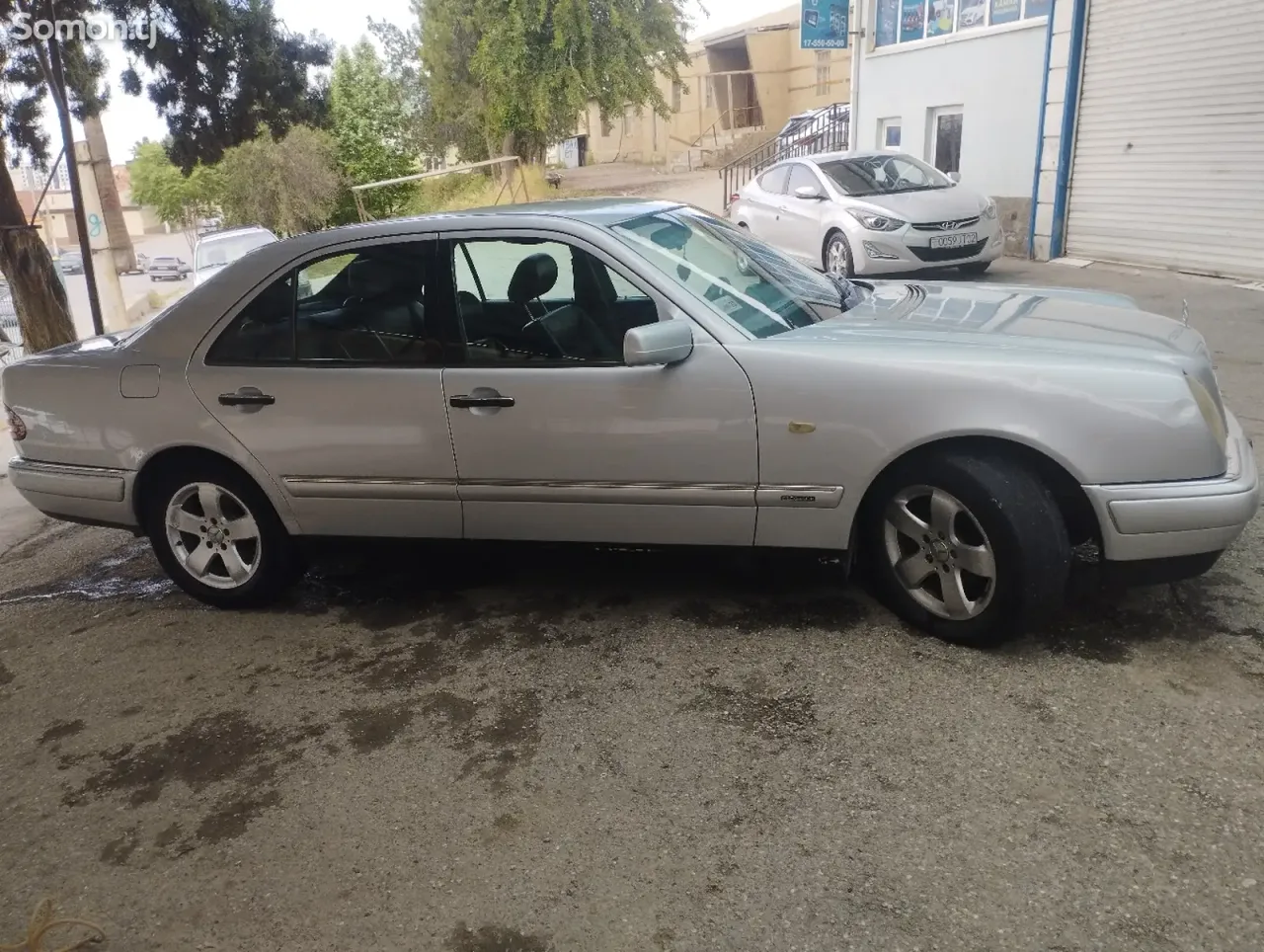 Mercedes-Benz E class 1997 · 2.2 MT