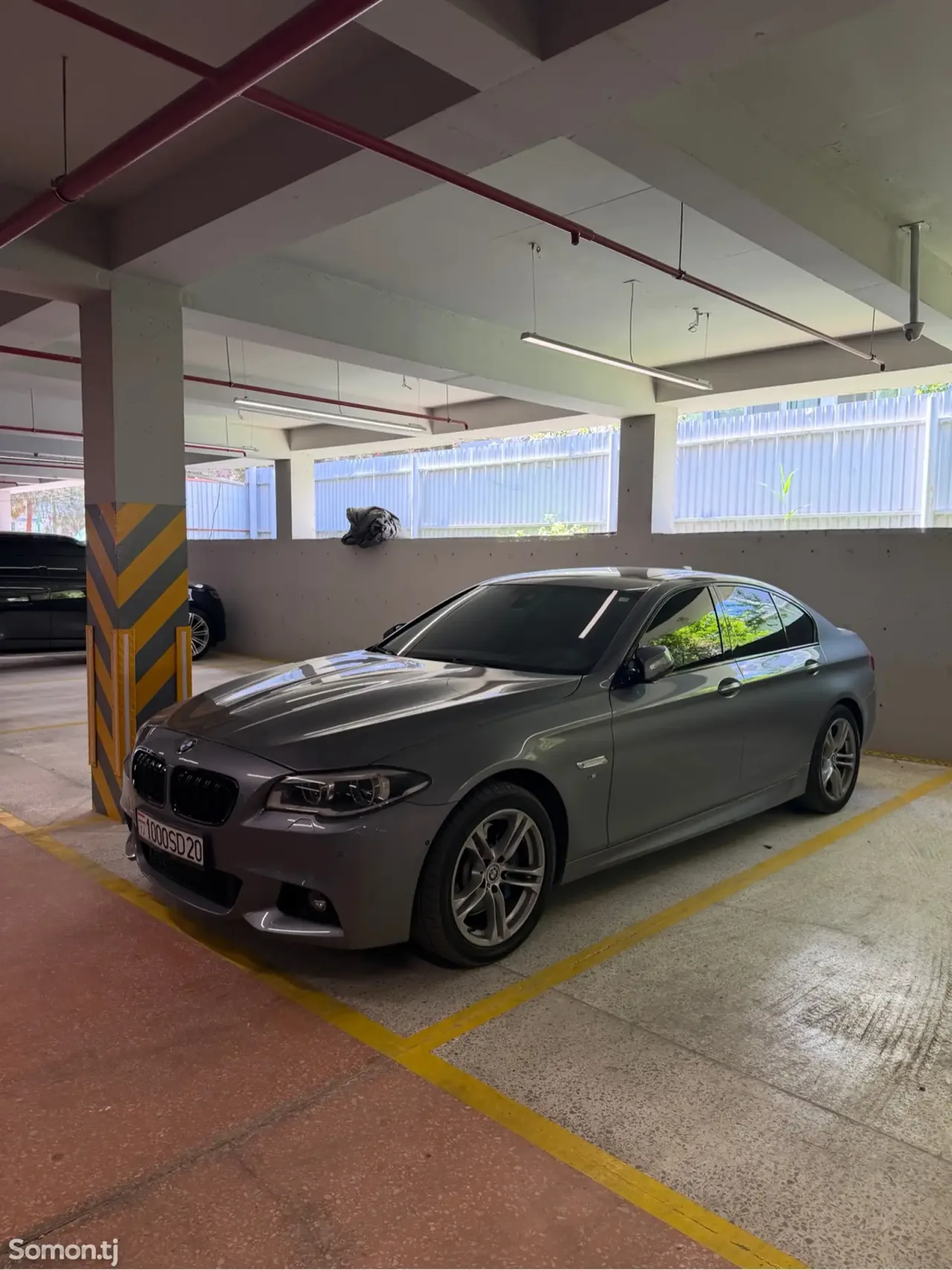 BMW 5 series 2016 · 3.0 AT