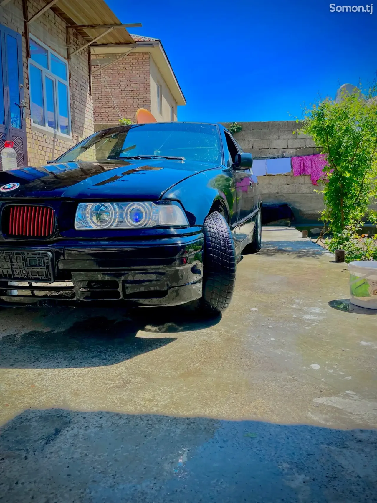 BMW 3 series 1992 · 1.8 MT