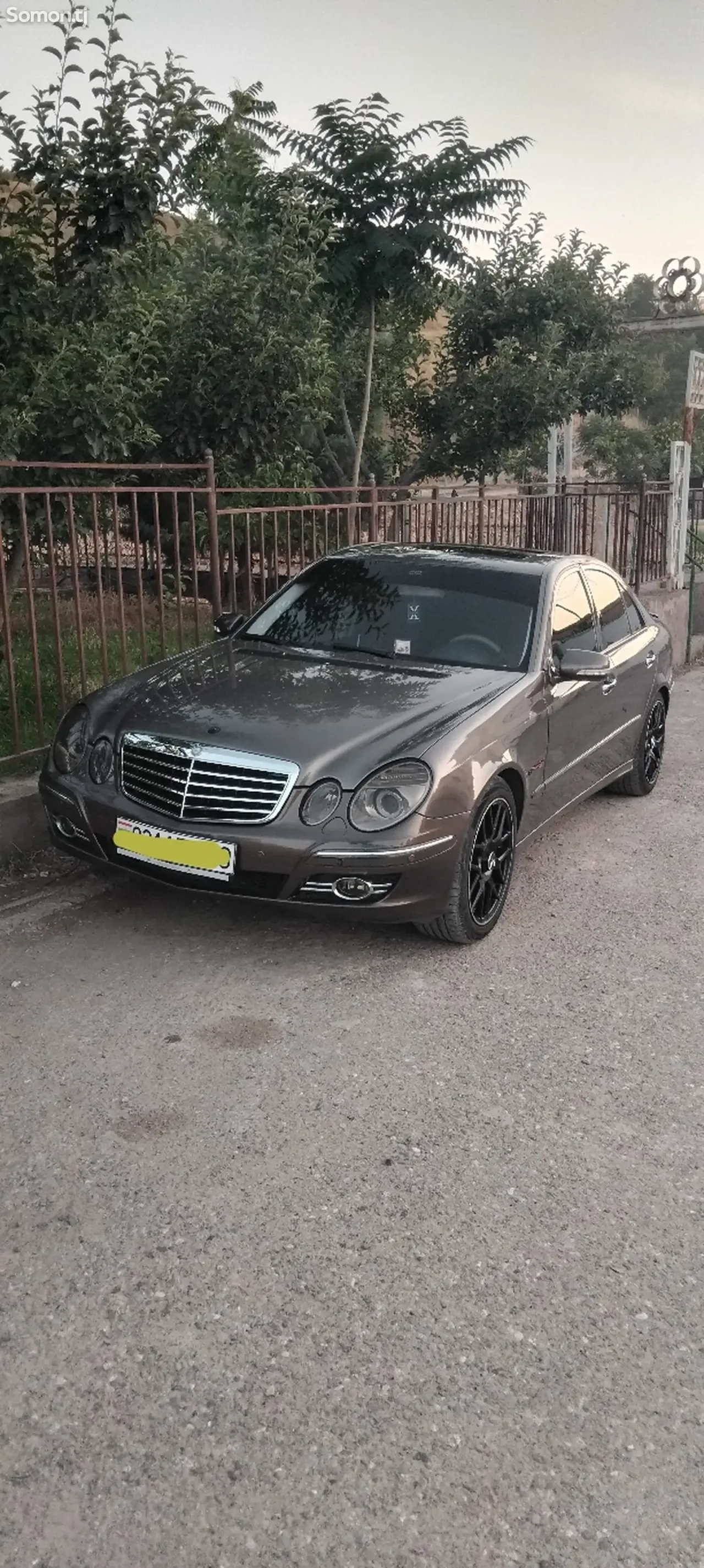 Mercedes-Benz E class 2007 · 3.5 AT