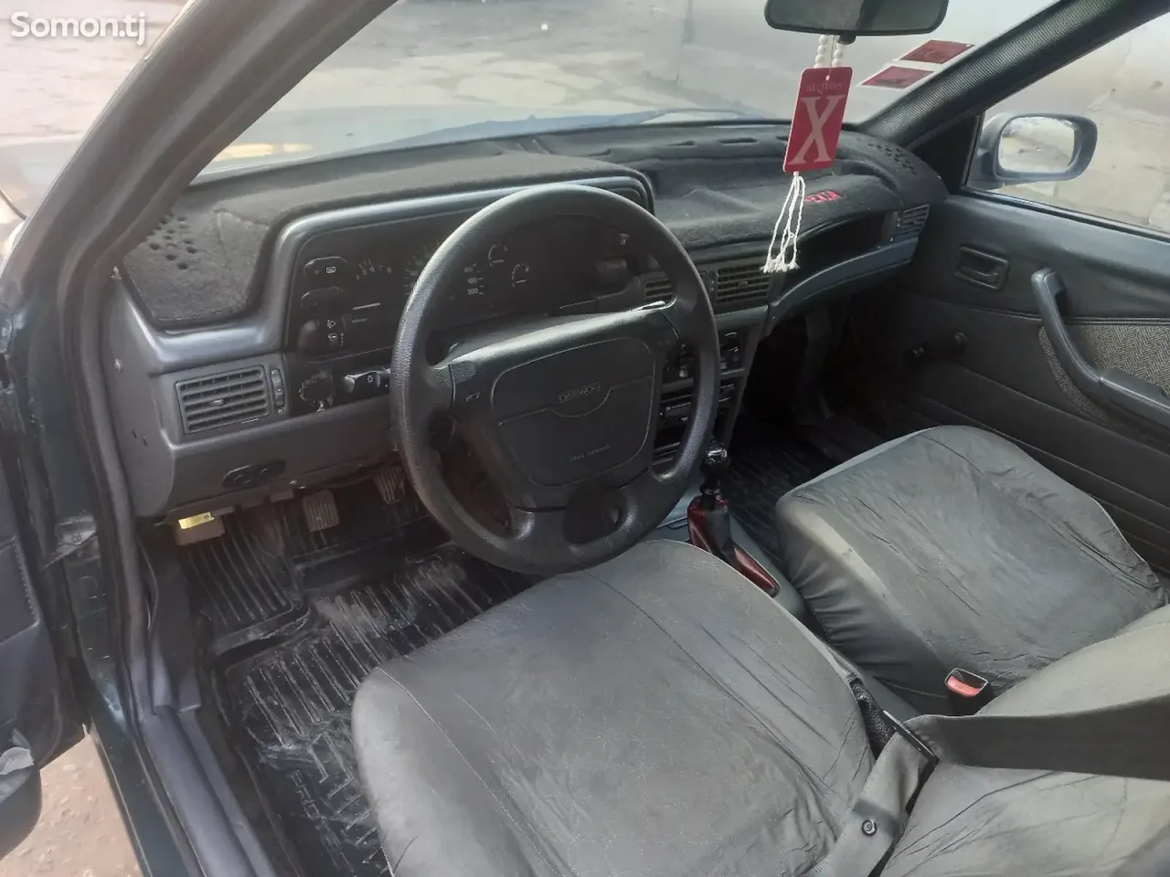 Daewoo Nexia 1995 · 1.6 MT