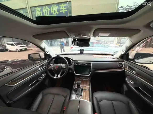 Roewe RX8 2018 · 2.0 AT