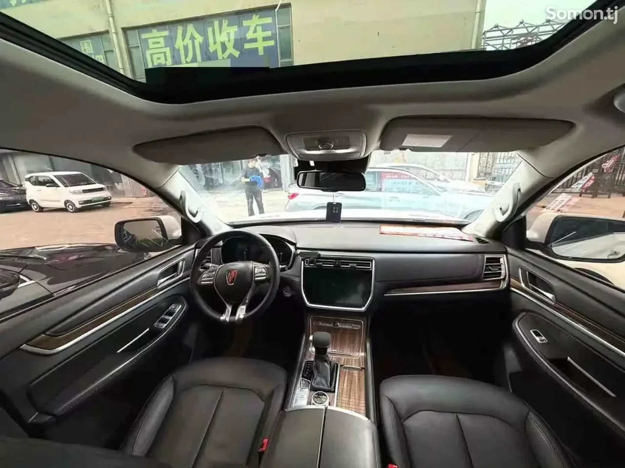 Roewe RX8 2018 · 2.0 AT