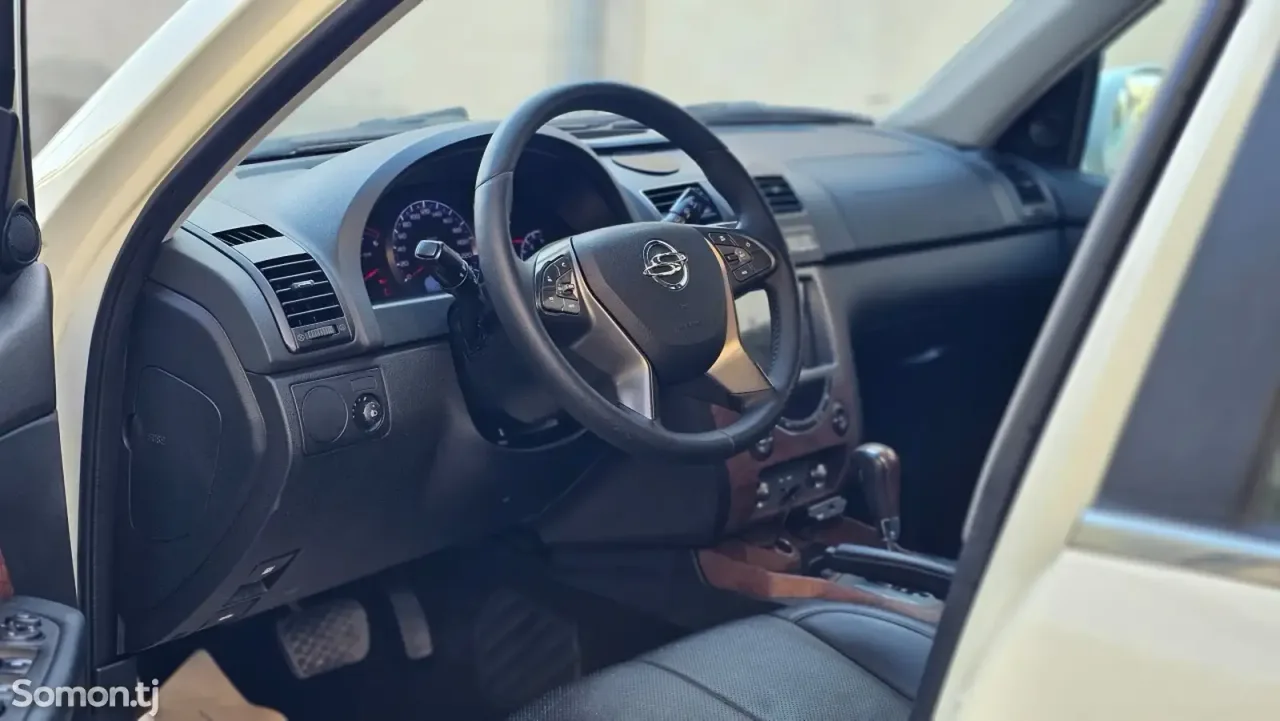 Ssang Yong Rexton 2016 · 2.0 AT