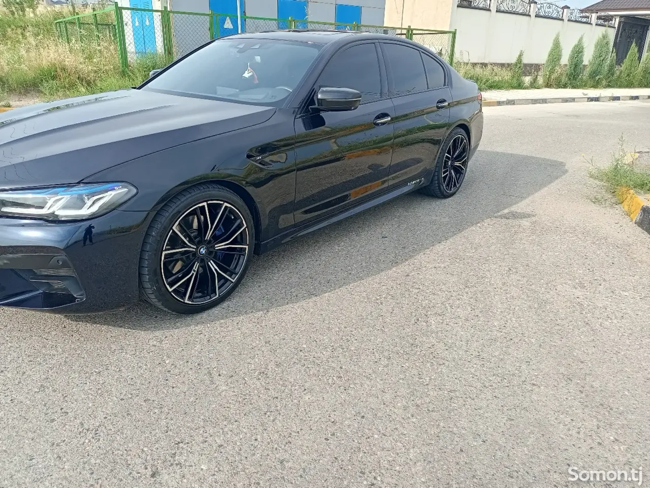 BMW 5 series 2017 · 3.0 AT