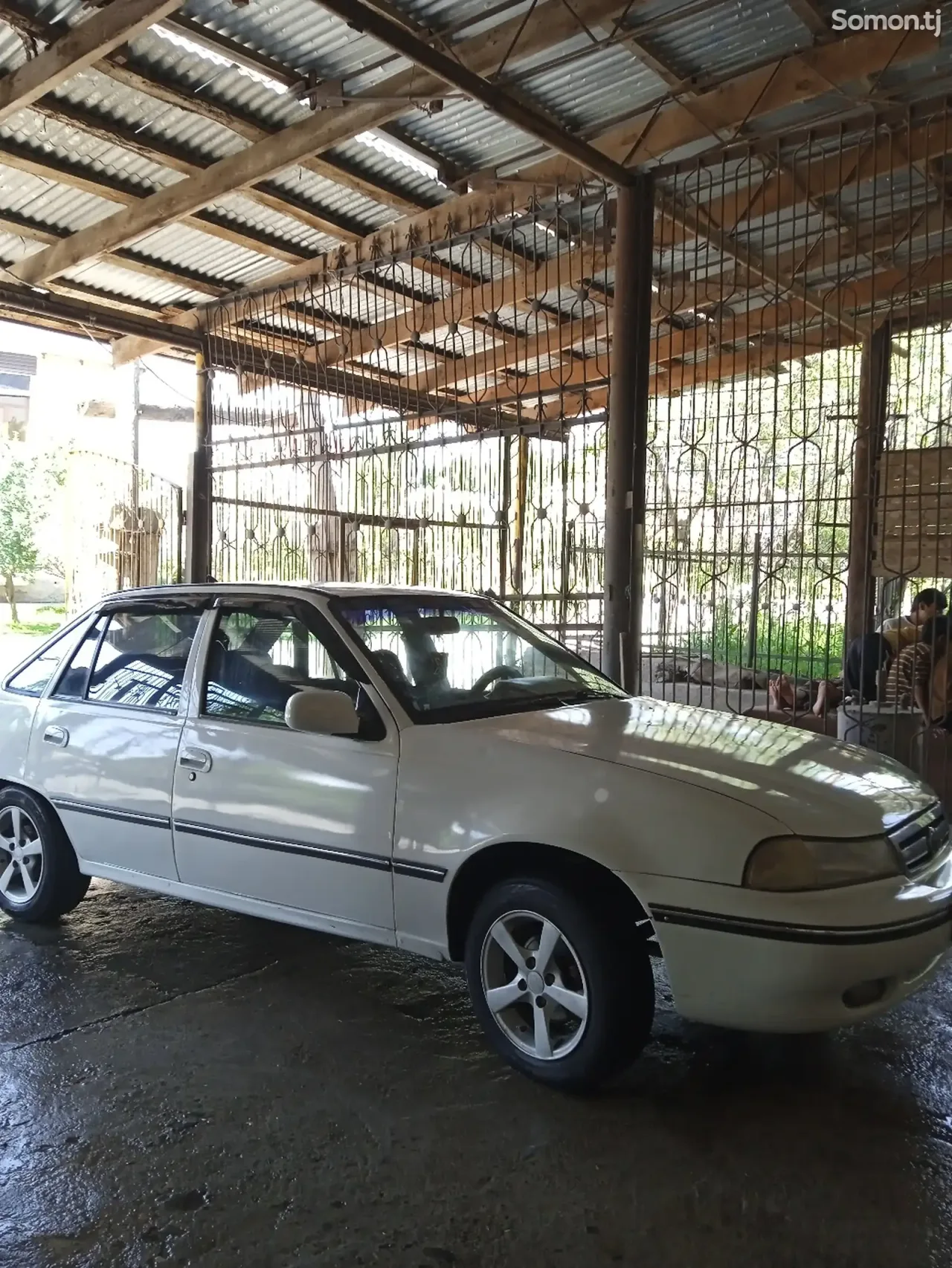 Daewoo Nexia 1995 · 1.6 MT