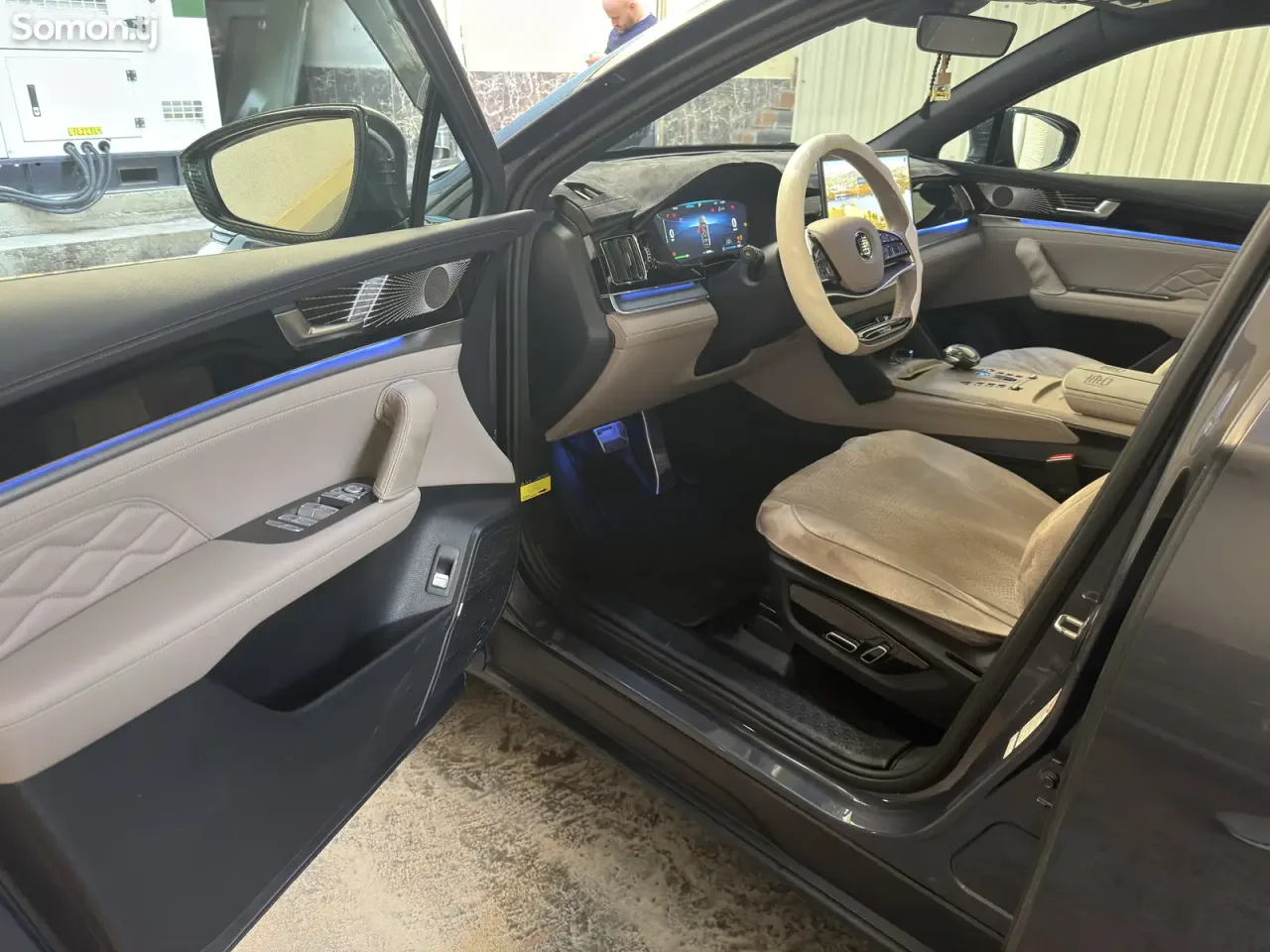 BYD Tang 2025 · 1.5 AT
