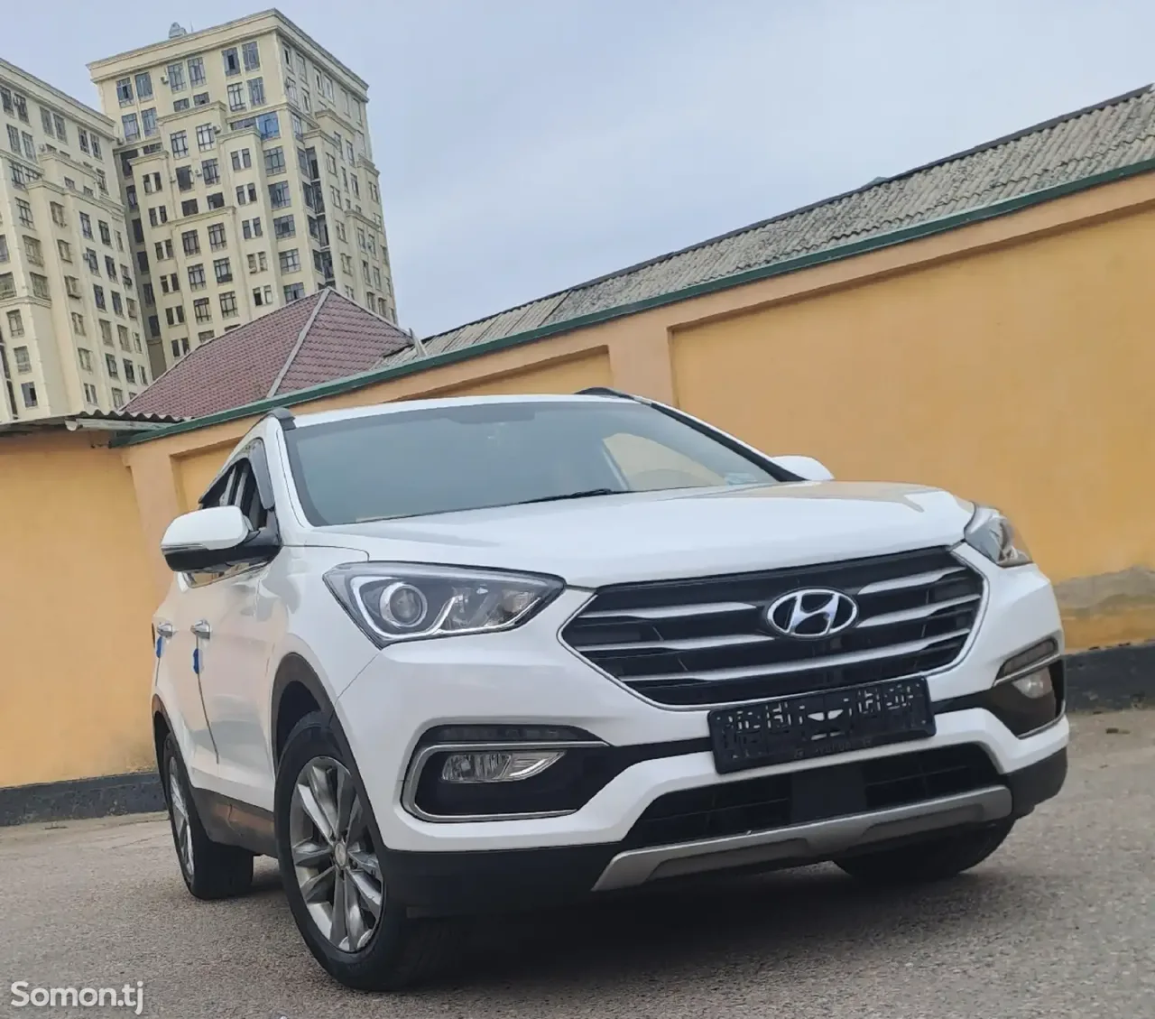 Hyundai Santa Fe 2016 · 2.0 AT