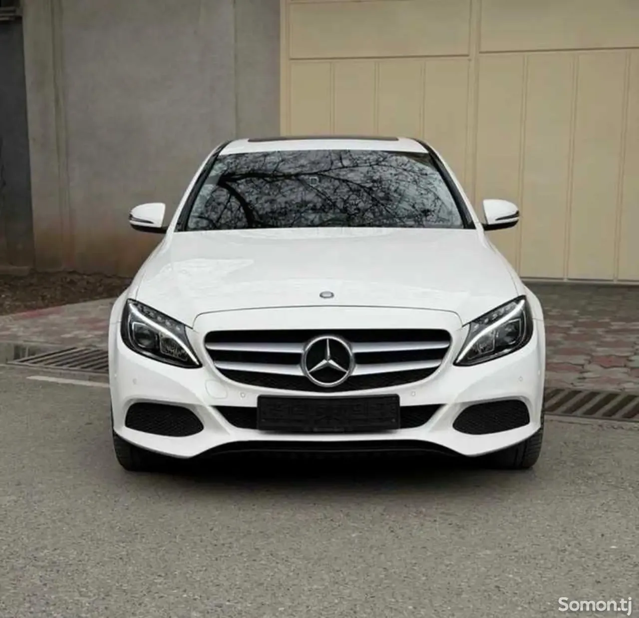 Mercedes-Benz C class 2016 · 2.0 AT