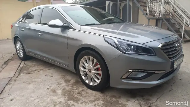 Hyundai Sonata 2014 · 2.0 AT