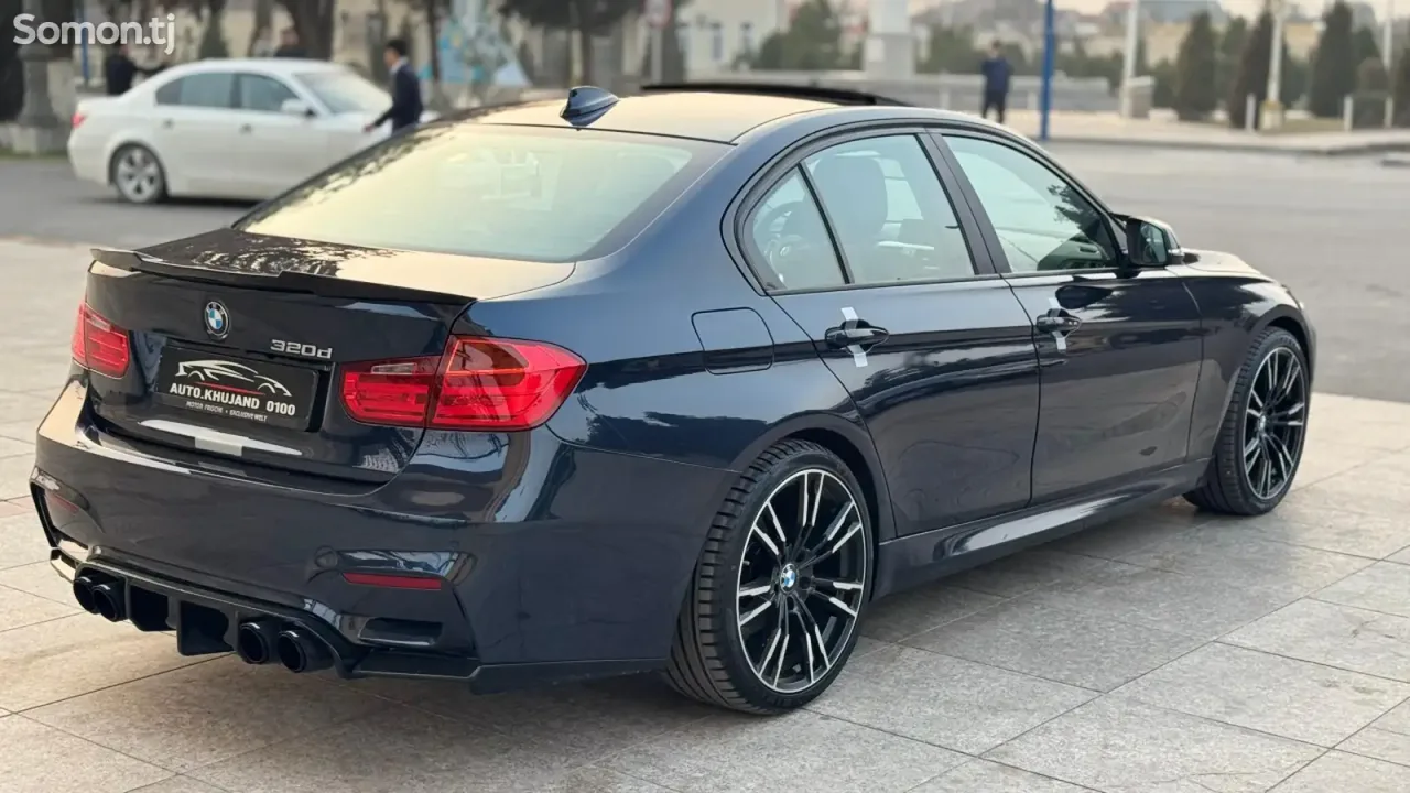 BMW 3 series 2014 · 2.0 AT