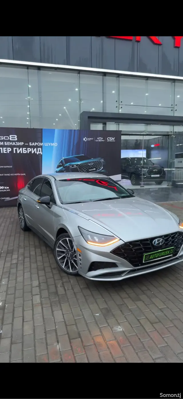 Hyundai Sonata 2020 · 1.6 AT