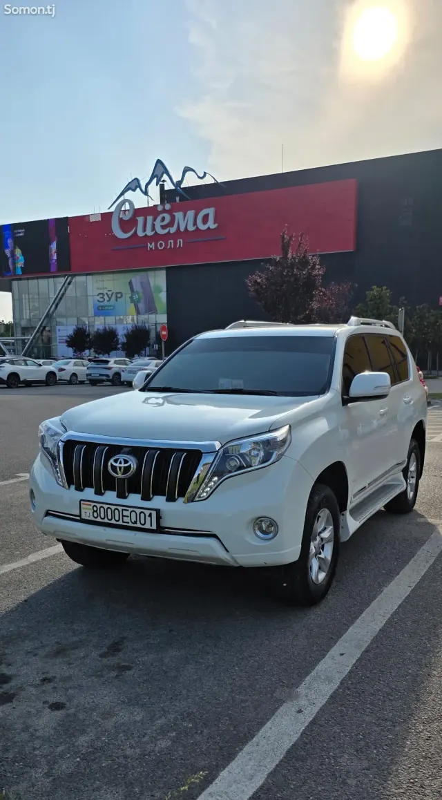 Toyota Land Cruiser Prado 2013 · 4.0 AT