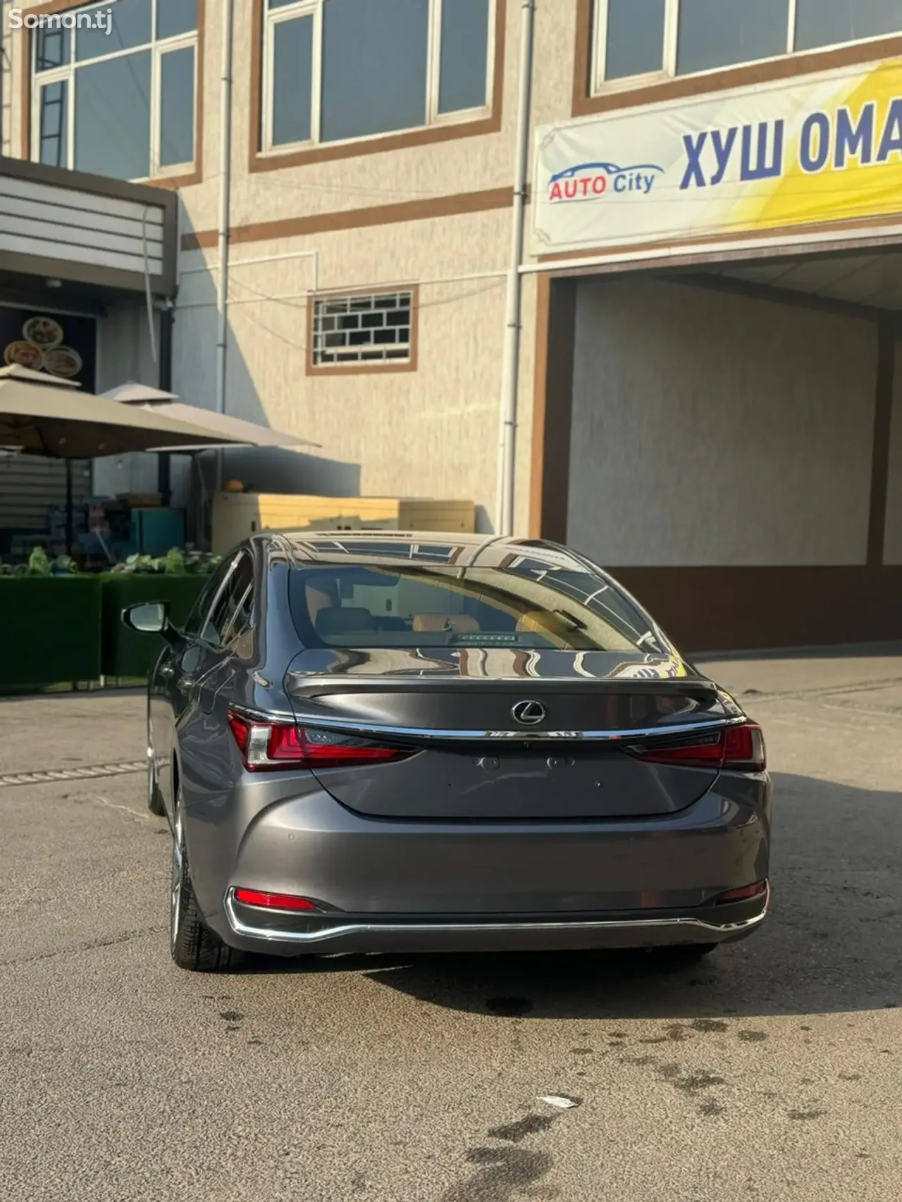 Lexus ES series 2021 · 3.0 AT