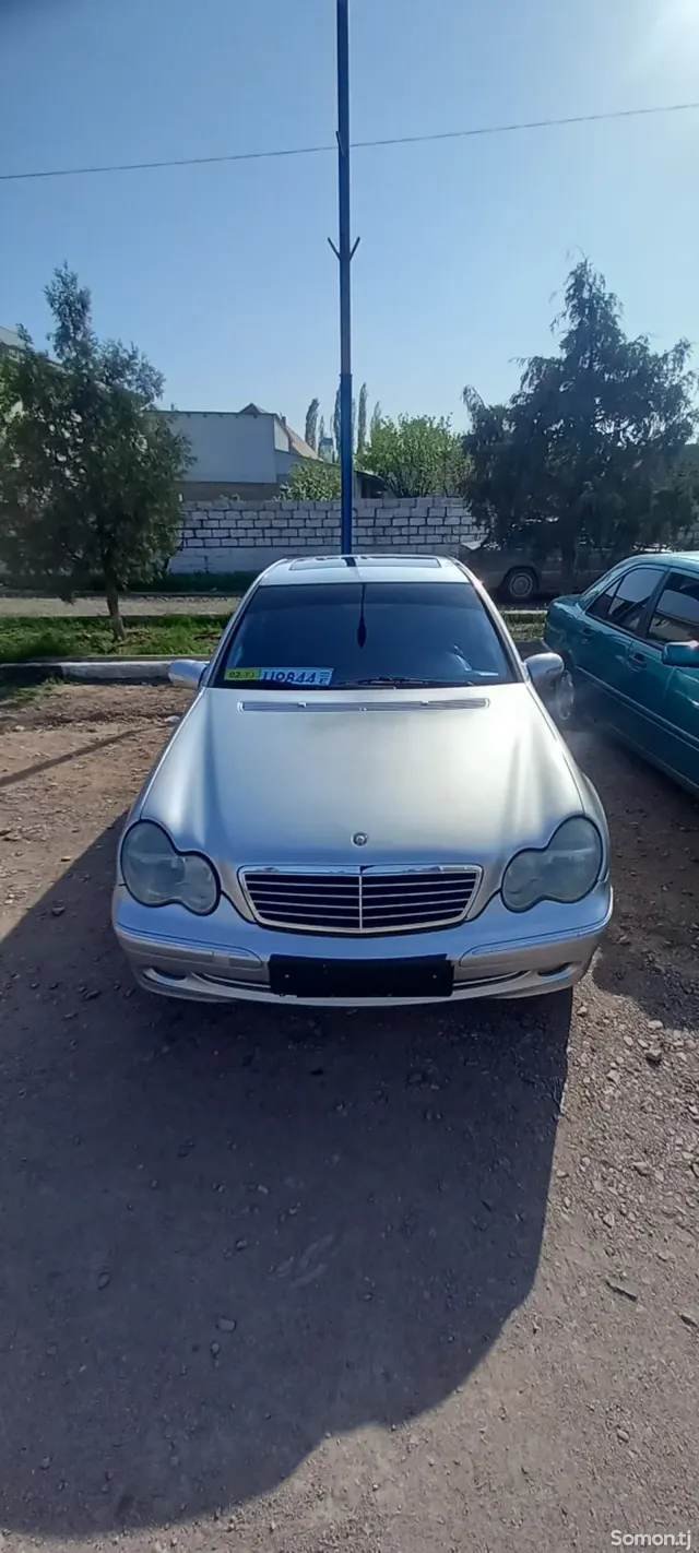Mercedes-Benz C class 2003 · 1.8 MT