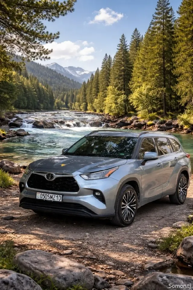 Toyota Highlander 2021 · 3.5 AT