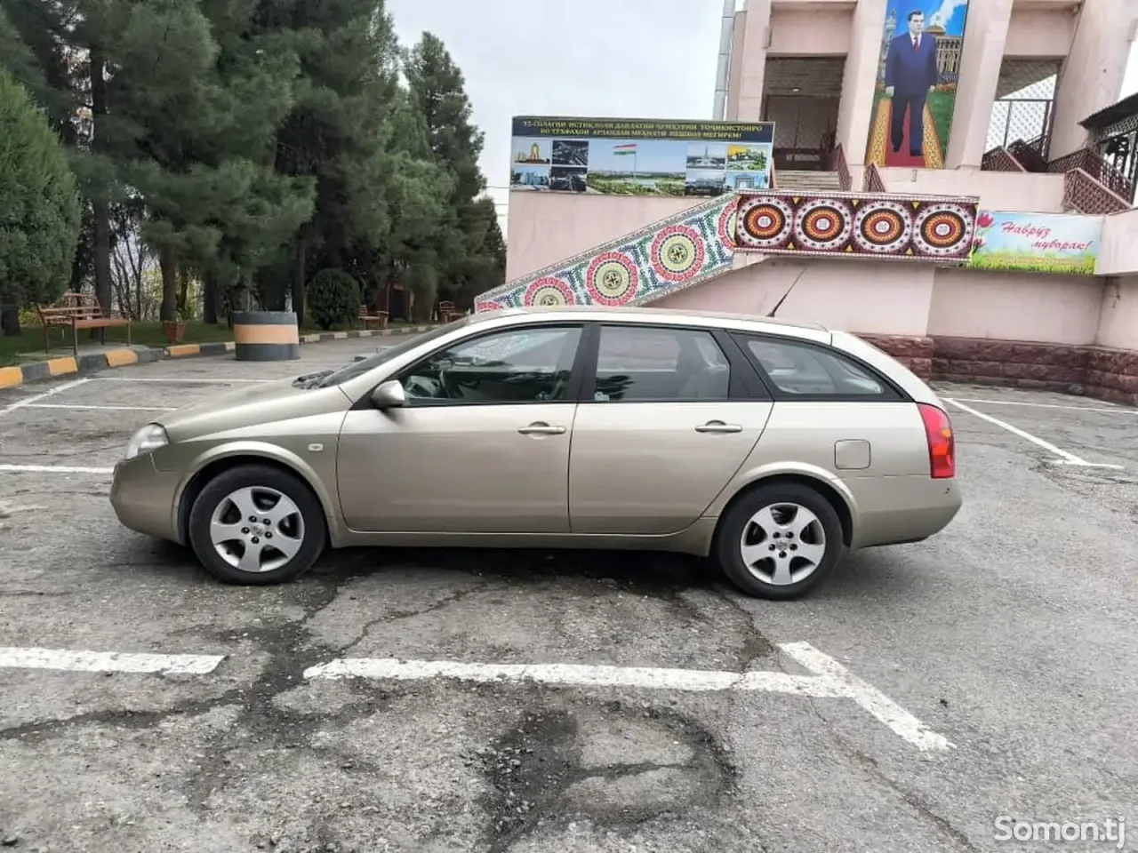 Nissan Primera 2002 · 1.8 MT