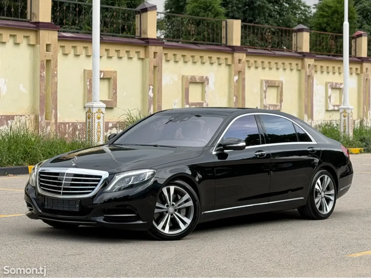 Mercedes-Benz S class 2015 · 4.7 AT