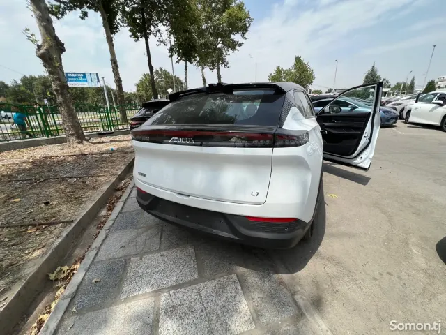 Dongfeng L7 2025 · AT