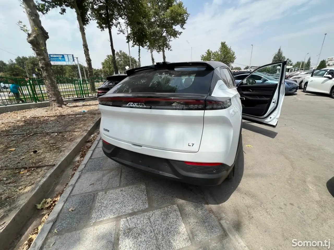 Dongfeng L7 2025 · AT