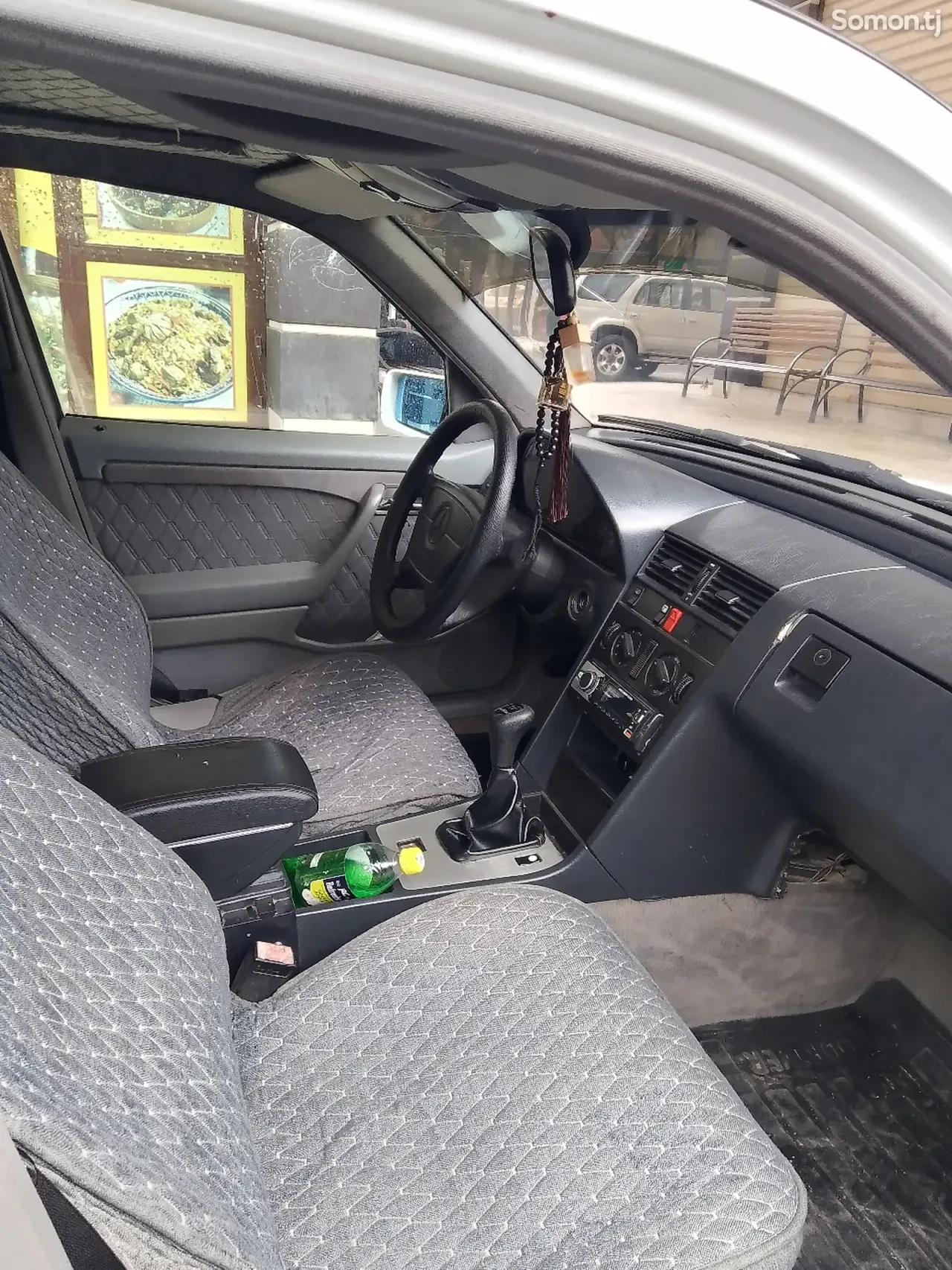 Mercedes-Benz C class 1995 · 1.8 MT