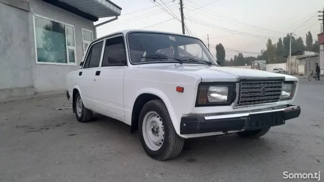 Lada (ВАЗ) 2107 2007 · 1.6 MT